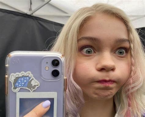 emma myers height|Emma Myers Bio, Wiki, Age, Height, Family, Boyfriend, Net Worth